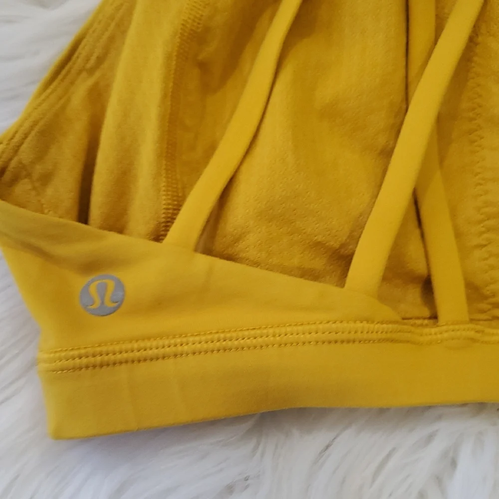 lululemon athletica Yellow Sports Bra Sz 4